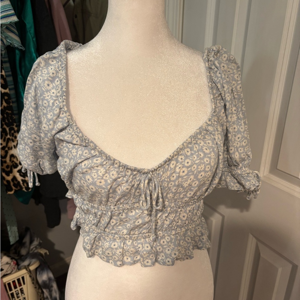 Cotton Candy Gray and White Ruched Crop Blouse